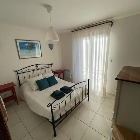 Casa Di Piero E Anna Porto-Vecchio (Corsica)